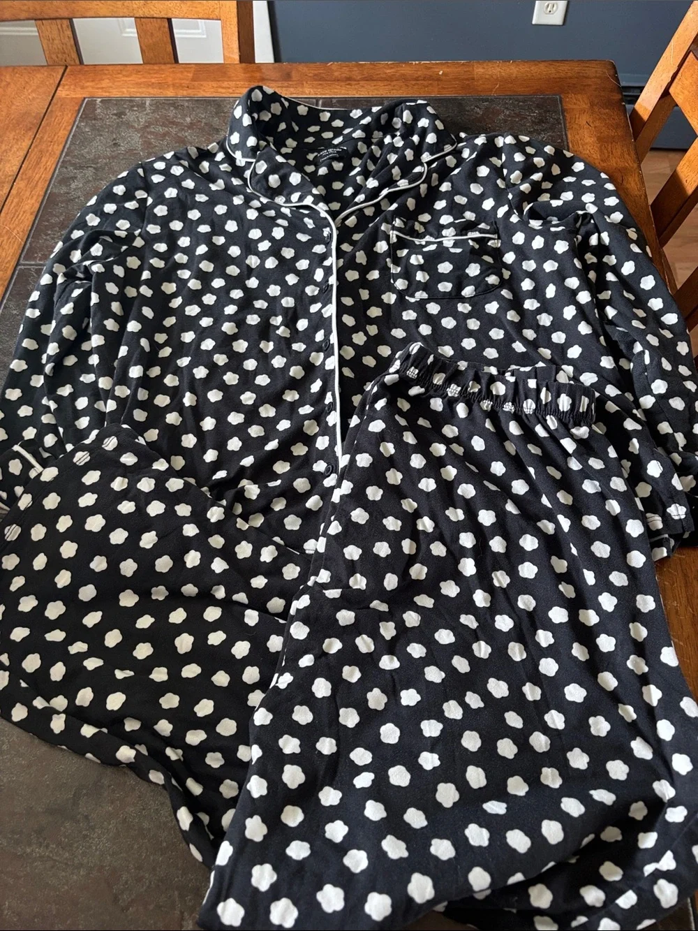 kate spade Black and White cloud Dot Pajama Set